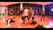 韩国性感女团snastynasty《knock敲》练习室版锁骨纹身性感图片大全图案女生图片